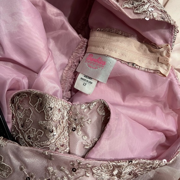 Girls Formal Dress - Picture 4 of 5